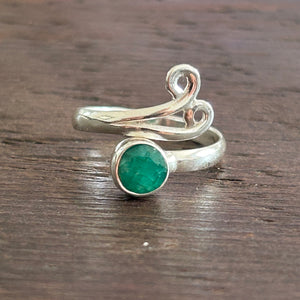 Larger Double Swirl Adjustable Sterling Silver Ring - Emerald colour