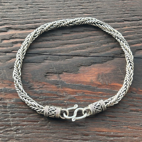 Sterling Silver 8mm Chunky Double V Wire Rope Bracelet