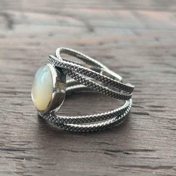 Adjustable Sterling Silver Ring with White Mother of Pearl