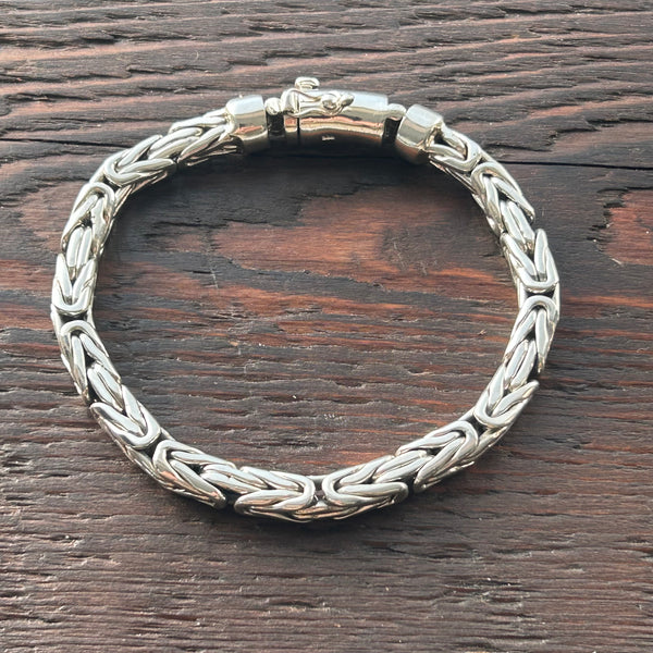 Large Polished 'Borobudur' Balinese Design Silver Link Bracelet