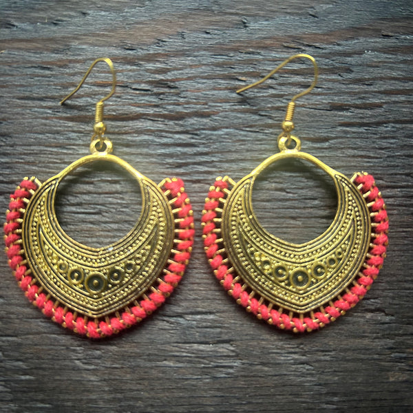 'Ethnic Vibes' Ornate Fan Earrings - Red