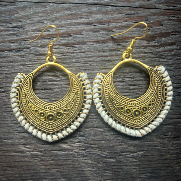 'Ethnic Vibes' Ornate Fan Earrings - White