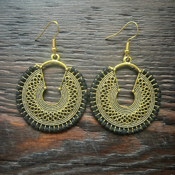 'Ethnic Vibes' Round with Swirls Earrings - Black