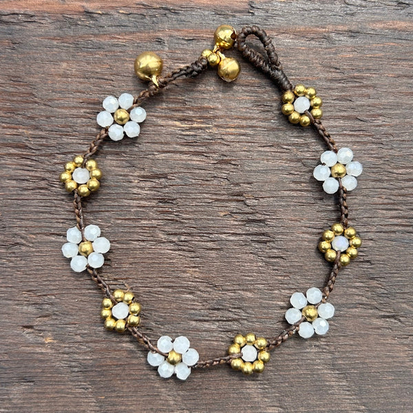 'Bead Love' Flower Design Bead Bracelet (Clear White)