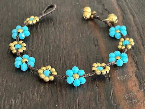 'Bead Love' Flower Design Bead Bracelet (Light Blue)