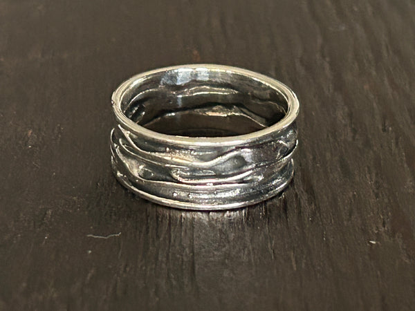 'Rocks' Sterling Silver Band Ring