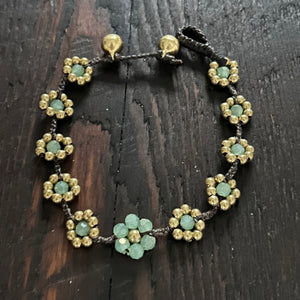 'Bead Love' Flower Design Bead Bracelet (Mint Green)