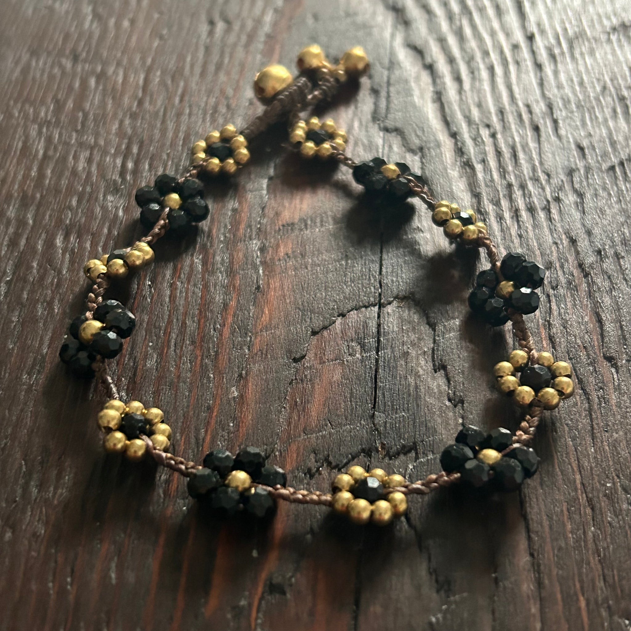 'Bead Love' Flower Design Anklet (Black)