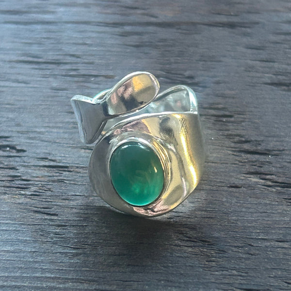Stylish Adjustable Sterling Silver Ring - Green Onyx