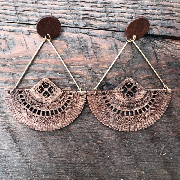 ‘El Bosque' Apache Native American Design Mandala Earrings (Dark Brown)