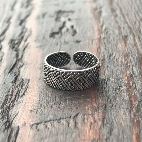 'Amacano' Sterling Silver Pinkie / Adjustable Ring