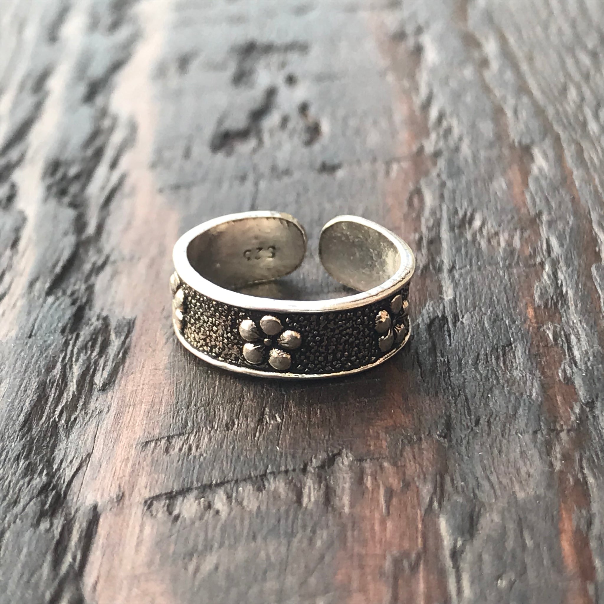 'Femme' Sterling Silver Pinkie / Adjustable Ring