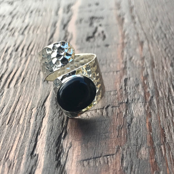 Black Adorned Twist Design Hammered Sterling Silver Ring