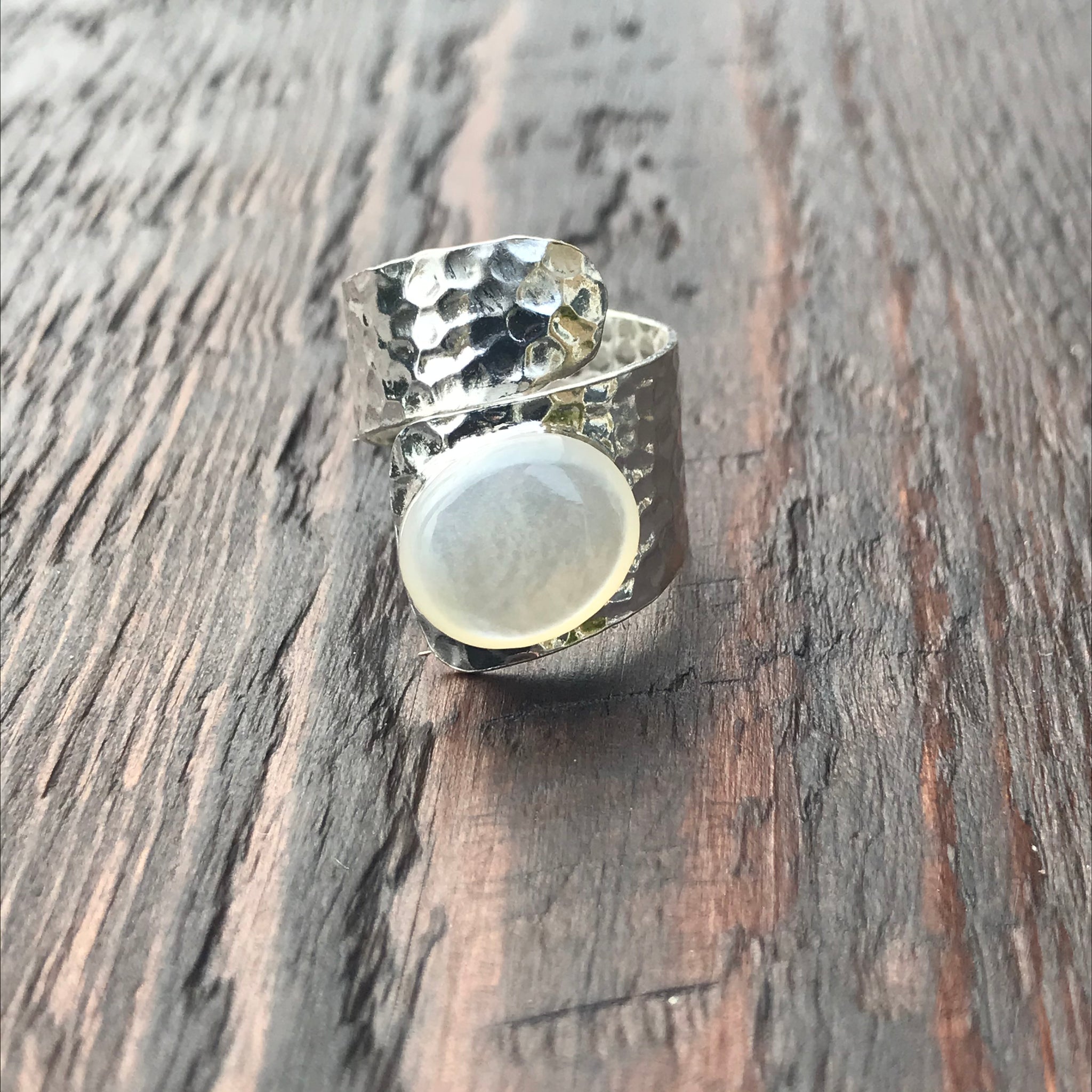 Mother of Pearl Twist Design Hammered Sterling Silver Ring