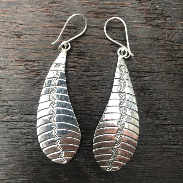 'Karen Hill Tribe' Etched Leaf Design Sterling Silver Earrings