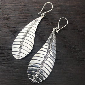 'Karen Hill Tribe' Etched Leaf Design Sterling Silver Earrings