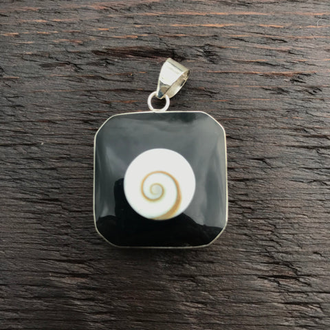 Square Shiva Shell & Black Onyx Pendant