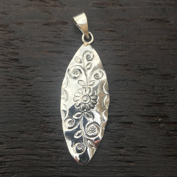 'Karen Hill Tribe ' Leaf Shaped Floral Etched Design Sterling Silver Pendant