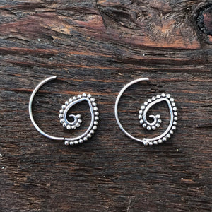 925 Sterling Silver Ethnic Heart Design Spiral Hoop Earrings